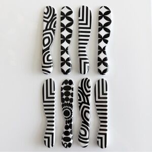 Set of 8 French Bull melamine B&W spreaders